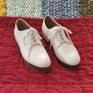 Kelsi Dagger Cream Platform Oxford, Wood Platform, Size 7.5